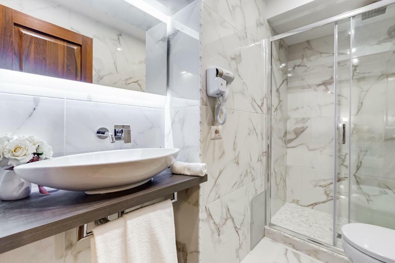 Trevi Private Suites By Premium Suites Collection روما المظهر الخارجي الصورة